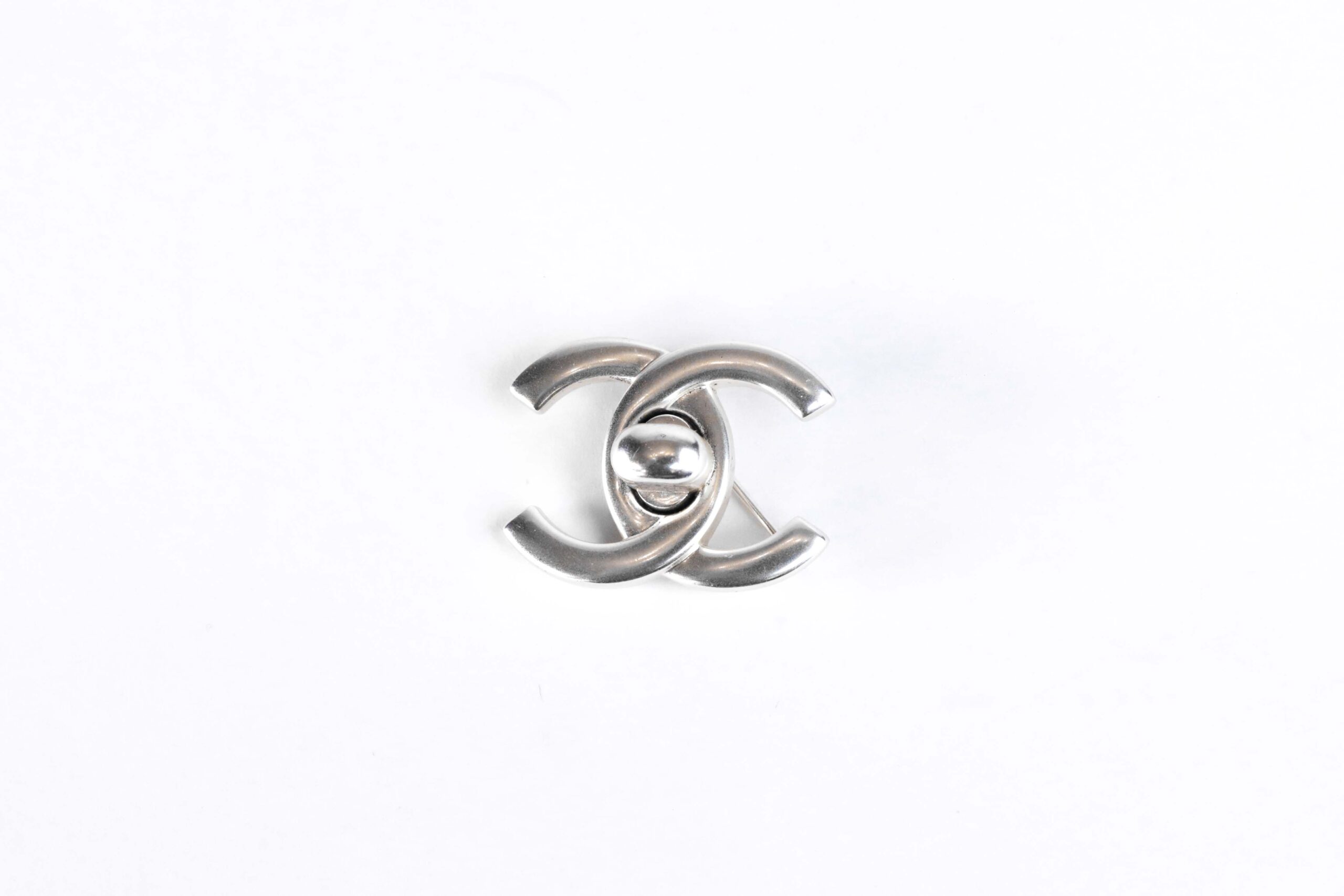 Chanel CC Lock (1)